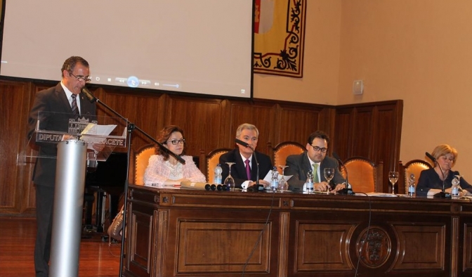 El presidente de la Diputación, Francisco Núñez, inauguró al Día del Instituto de Estudios Albacetenses 2014