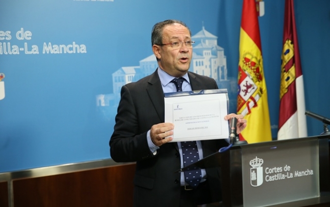 El Gobierno de CLM reitera que el presupuesto de 2017 rechazado por Podemos y PP recogía compromisos con los empleados públicos
