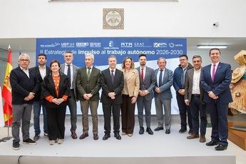 Cabañero apoya nueva estrategia para impulsar el trabajo autónomo en C-LM