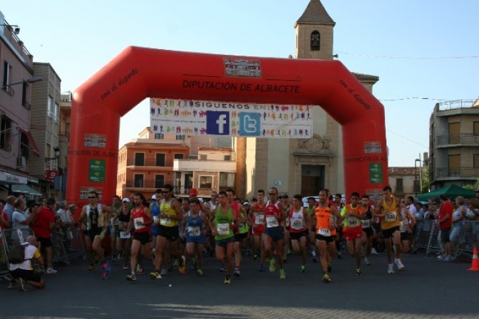 Unos 300 atletas van a tomar parte en la XIII Carrera Popular de Fuente Álamo