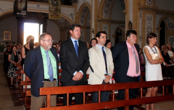 Peñas de San Pedro reúne a varios políticos alrededor de las fiestas patronales