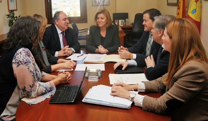 Cospedal prepara junto a otros dirigentes del PP regional las próximas acciones de su partido en  Castilla-La mancha