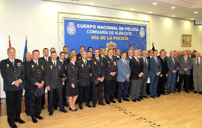 Varios homenajes en el Día de la Policía Nacional, celebrado en Albacete