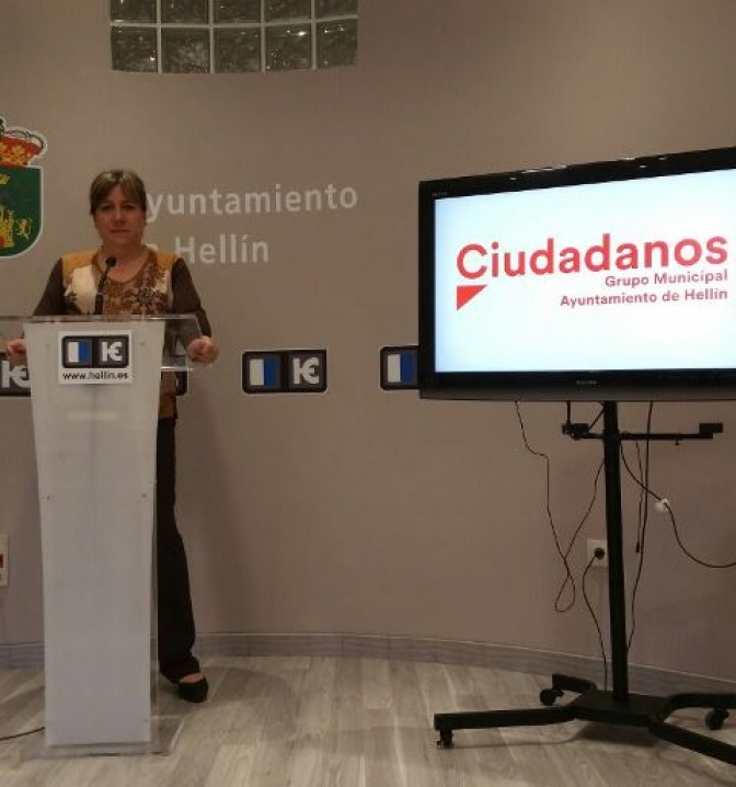 Ciudadanos Hellín solicitará la concesión de la Medalla de la Ciudad al pintor Luzgardo Preciado