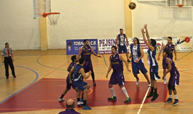 Clara victoria del PCE Instruments Tobarra frente al Cervantes (73-52)