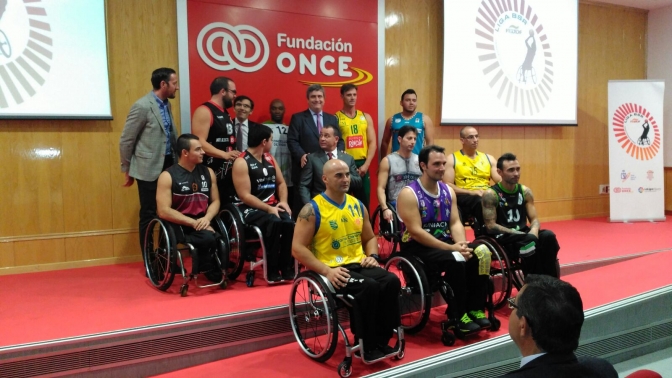 El BSR Amiab Albacete participa en la presentación de la Liga Nacional de baloncesto en silla de ruedas