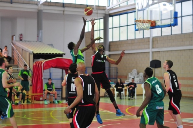 El Náutico de Tenerife, líder del grupo, rinde visita al Albacete Basket