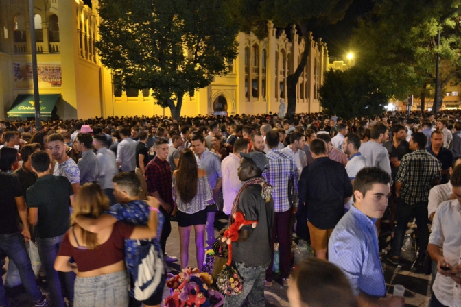 El Ayuntamiento de Albacete acotará el horario del botellón en Feria y prohibirá el acceso a la zona con objetos voluminosos