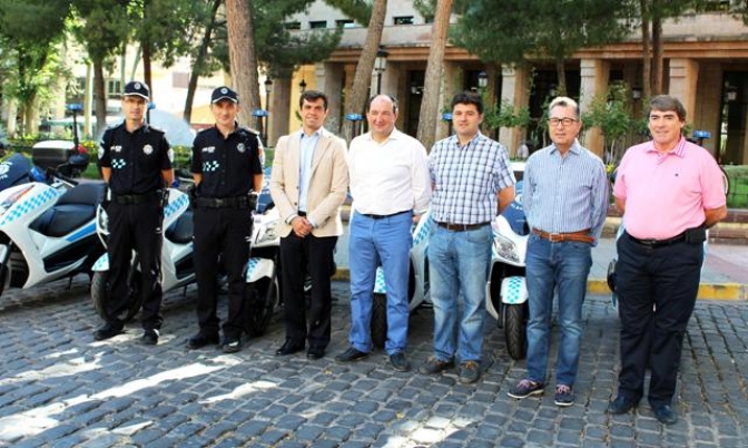La Policía Local de Albacete renueva su flota de vehículos 'para dotar a sus agentes de los mejores medios materiales para el desempeño de su actividad'