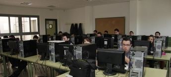 Alumnos del IES Cañada de la Encina de Iniesta han realizado sus prácticas de empresa en Italia