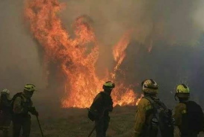 Desolación y mucho enfado de los habitantes de Yeste y alrededores por un incendio que no cesa