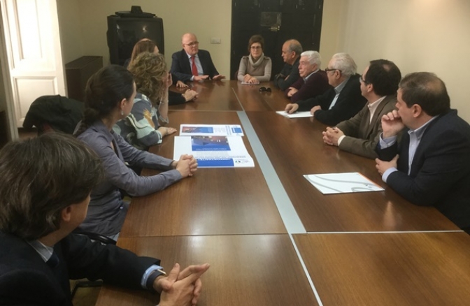 La Junta y el SESCAM informan a la FAVA y UCE sobre la puesta en marcha del nuevo Punto de Atención Continuada en Albacete