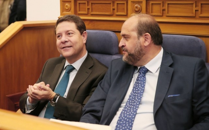 García-Page pide una reunión 'urgente' con Rajoy para hablar de temas urgentes para Castilla-La Mancha