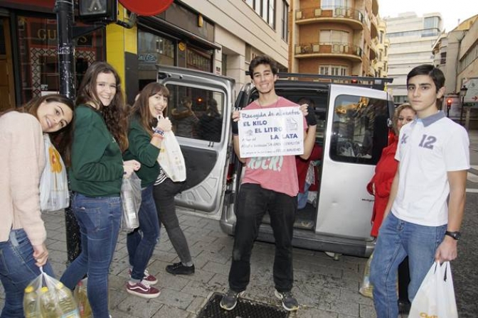 Los días previos a la Navidad vuelve a Albacete la campaña ‘El kilo, el litro y la lata’
