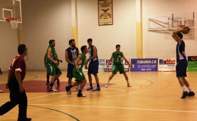 El Basket Cervantes se impuso al PCE Instruments Tobarra en un partido muy equilibrado (85-76)