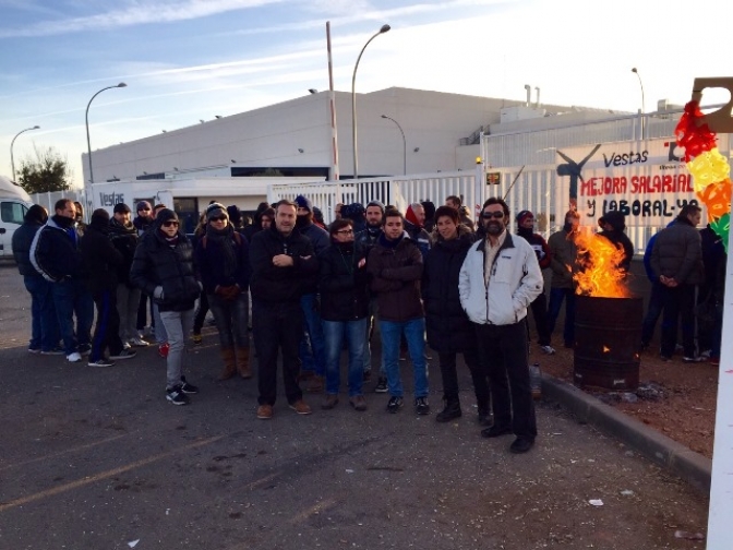 Vestas-Damiel sigue paralizada en la cuarta jornada de huelga unánime de su plantilla y de los trabajadores de ETT