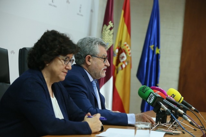 Las Junta de CLM valorará el cambio de los exámenes extraordinarios de septiembre a junio