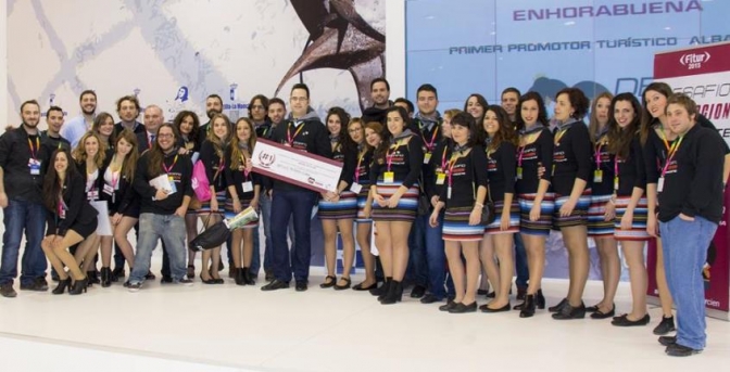 Más de 4.000 personas pasaron por el stand regional de Fitur en el día dedicado a Albacete