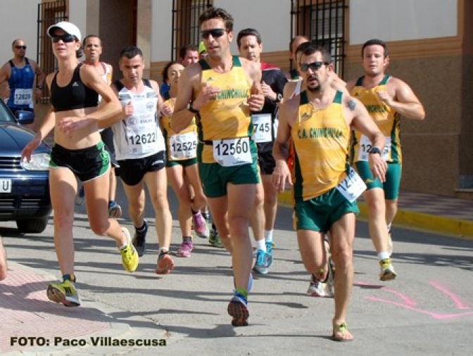 Francisco Lázaro Sesa y María Ángeles Magán vencieron en la Carrera Popular de Higueruela (Galería de imágenes)