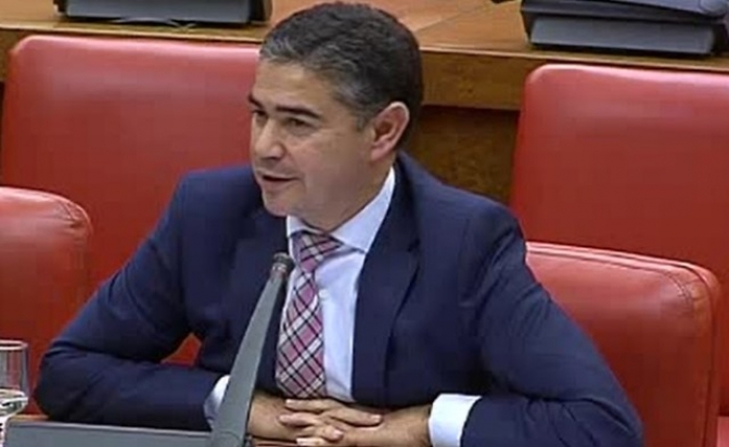 González Ramos cuestiona a la ministra de Agricultura por las autorizaciones de investigación de fracking  cerca de las Lagunas de Ruidera