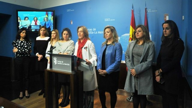 El PP dice que el gobierno de Page “pone en peligro la salud de las mujeres' de Castilla-La Mancha