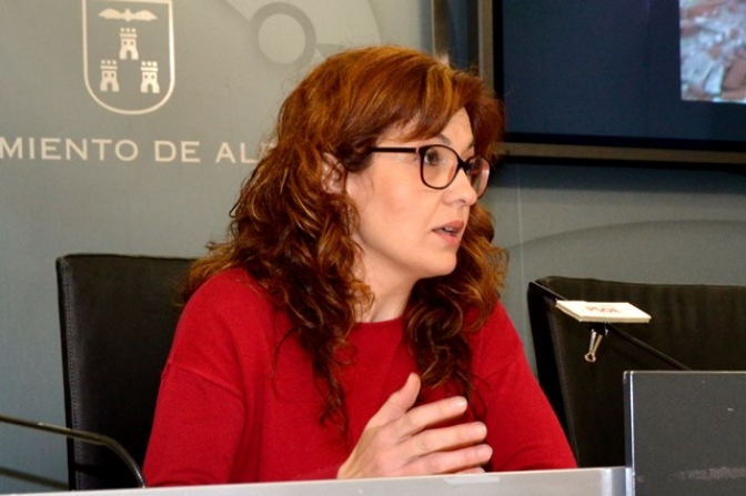 Críticas de Juani García (PSOE) al alcalde de Albacete por la falta de diligencia en arreglos en el centro sociocultural de San Pablo