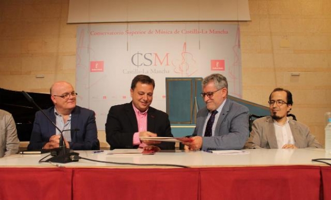 Junta y Ayuntamiento de Albacete inician una línea de colaboración en materia de enseñanzas musicales