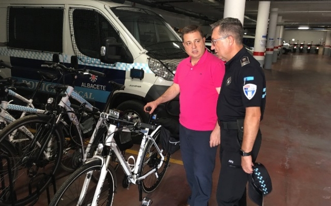 El Alcalde de Albacete destaca esfuerzo diario de la Policía Local por la seguridad