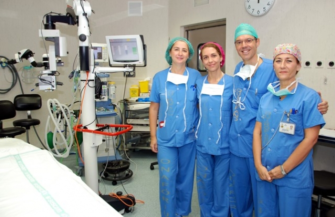 El servicio de oftalmología del Hospital de Talavera incorpora un nuevo microimplante para abordar el glaucoma