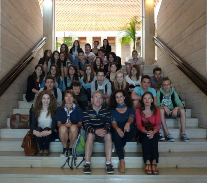 Visita del Instituto Los Olmos de Albacete y alumnos de intercambio franceses al Ayuntamiento