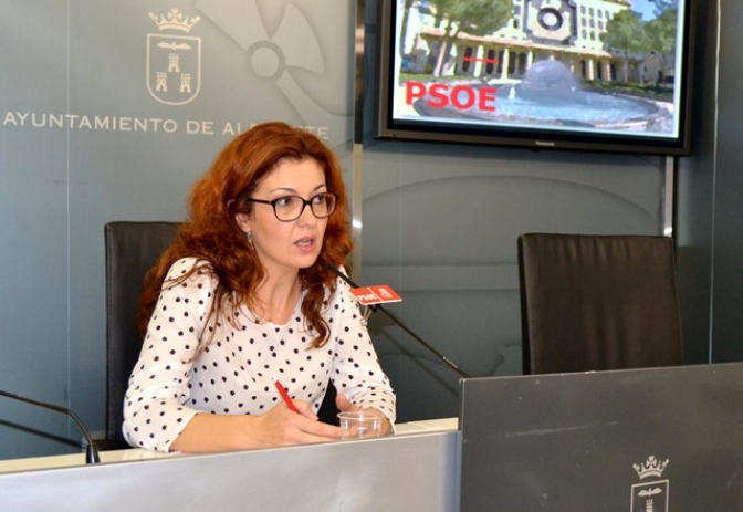 El PSOE dice al alcalde de Albacete que “no consentirá” que vuelva a cerrar centros socioculturales en verano