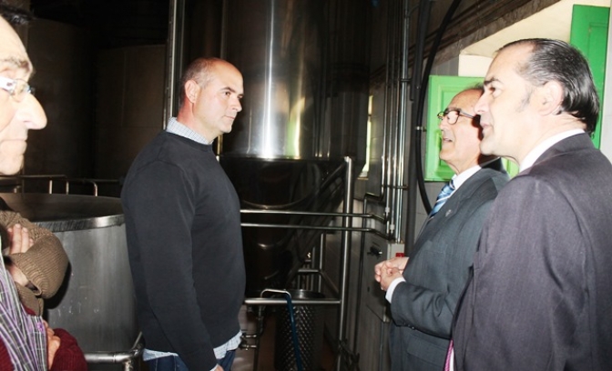 Visita del delegado del Gobierno a la Cooperativa Campos de Munera