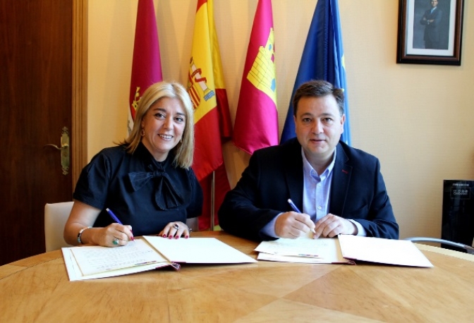 El Ayuntamiento de Albacete destina 6.000 euros a AMEPAP para fomentar el espíritu emprendedor de las mujeres