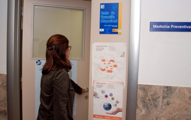 Los siete centros de vacunación internacional de Castilla-La Mancha atendieron a más de 7.300 usuarios durante 2016