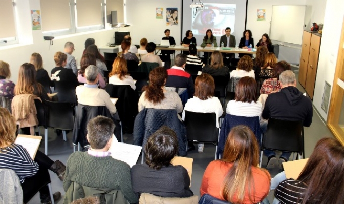 El acoso escolar y la prevención desde la familia, en el taller celebrado en Albacete
