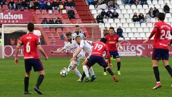 El Albacete Balompié empató con el Osasuna (0-0) en un partido marcado por la injusta expulsión de Saveljich