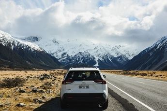 Ventajas de alquilar un coche para viajar en vacaciones