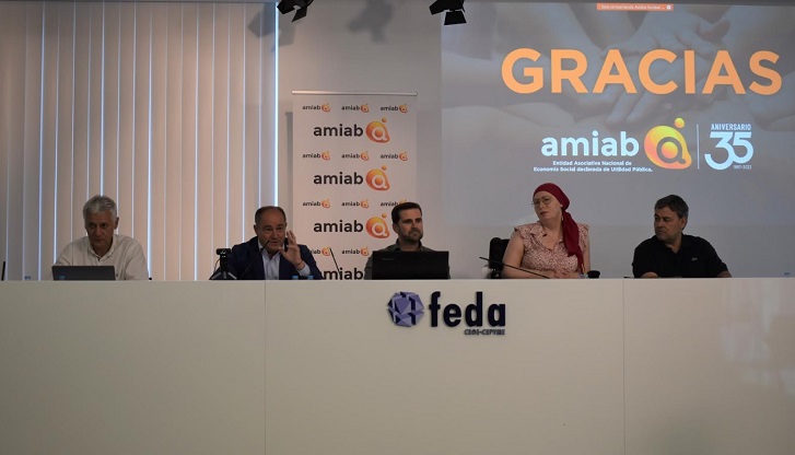 El alcalde de Albacete destaca que “el Grupo Amiab es un referente en la creación de empleo digno y de calidad”