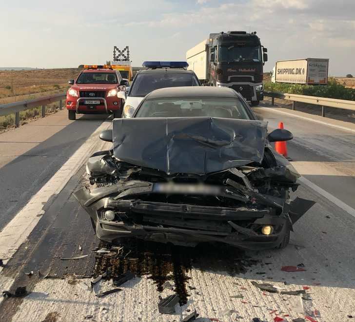Cuatro turismos y dos camiones implicados en un accidente en la A-31, en La Roda (Albacete)
