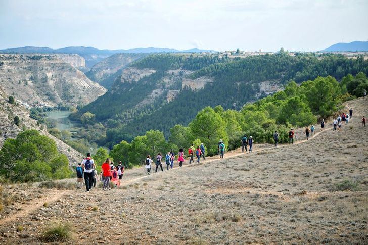 Doblete este fin de semana, en las rutas de senderismo de la Diputación Provincial, en Bogarra y Alcalá del Júcar