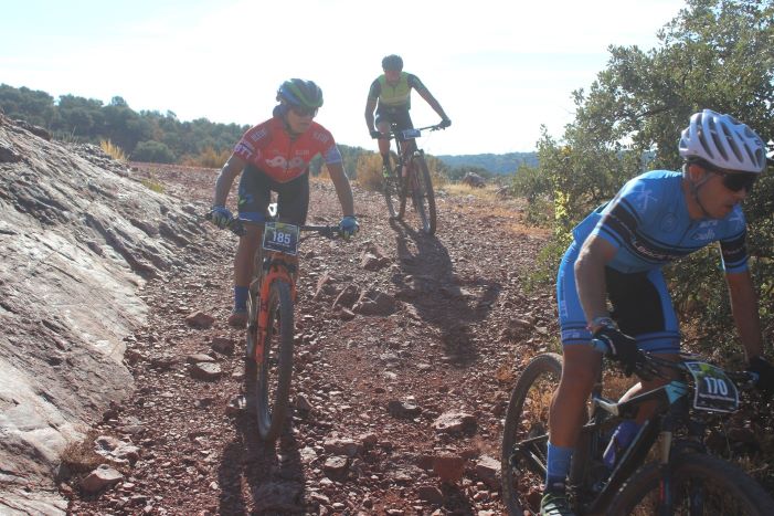 Vicente García de Mateos y Alfonsi Villar, campeones en la prueba BTT de Ossa de Montiel