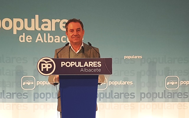  
Martínez (PP) acusa a Page de la “situación precaria del transporte sanitario” en Castilla-La Mancha