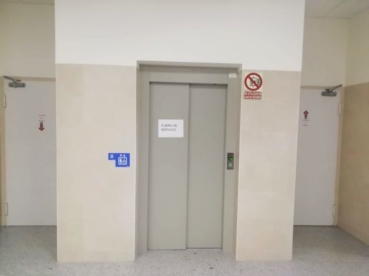 El PSOE pide diligencia al Equipo de Gobierno de Serrano para que arregle el ascensor del ‘Ágora’, tras cinco meses fuera de servicio