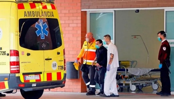 Los casos de coronavirus se disparan en España este lunes, con más de 9.190 casos y 309 fallecidos