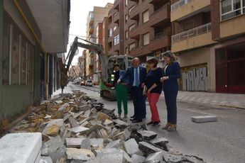 Comienzan las obras de remodelación de la calle Cervantes de Albacete y de su callejón