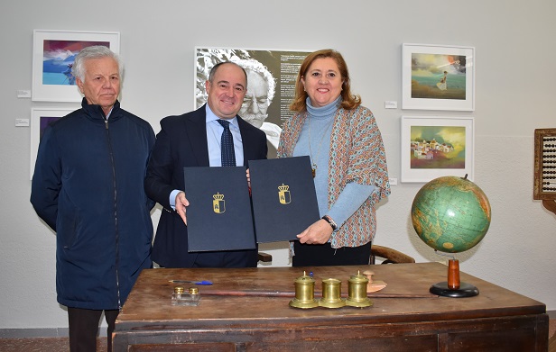 El alcalde de Albacete y la consejera de Educación firman un convenio para convertir el Museo del Niño en un referente nacional