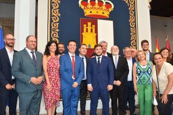 Cabañero arropa a los consejeros y consejeras del nuevo Gobierno de García-Page en su toma de posesión