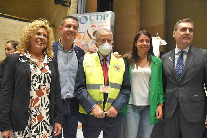 Cabañero elogia el papel de la UDP 'Don Quijote' haciendo valer el protagonismo de las personas mayores