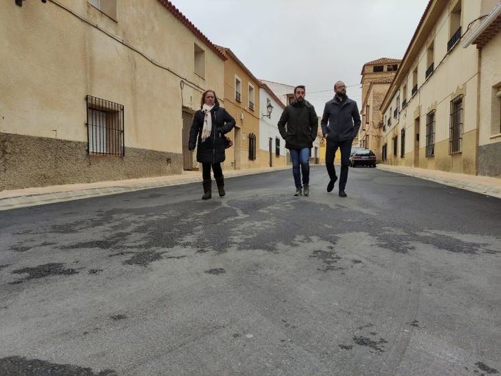 La Diputación de Albacete invierte más de 225.000€ en Pozuelo para mejorar la pavimentación de calles y caminos rurales