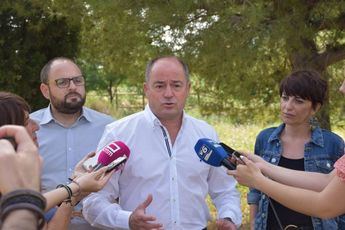El Ayuntamiento de Albacete fumigará cada semana, hasta octubre, un área de 10 kilómetros del Canal de María Cristina